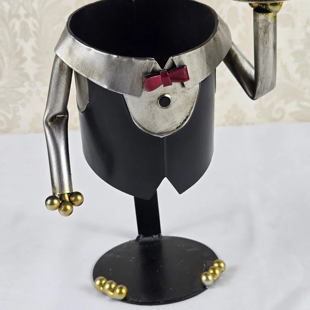 Metal Dog Wine Bottle Holder Steward Butler Free Standing Novelty Gift Whimsical